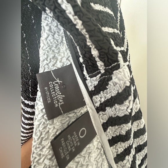 Chico’s TRAVELERS COLLECTION
Crushed Patchwork Striped Jacket size 0 - Picture 5 of 5